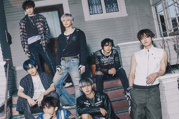 NCT DREAM以正规3辑《ISTJ》带来适合夏天的清凉音乐，散发自由奔放氛围的第三种