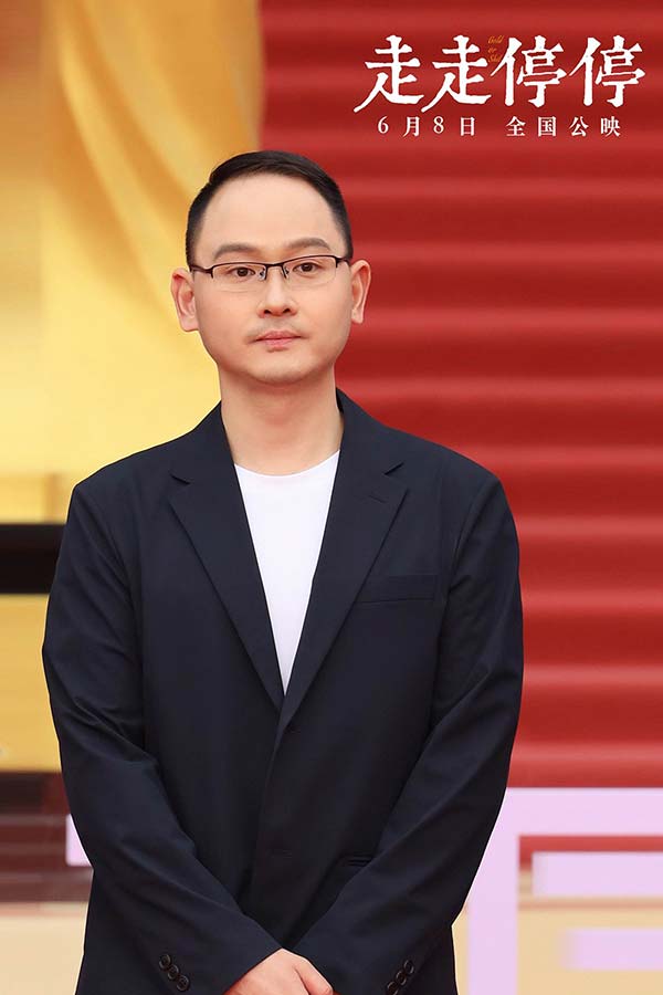 14-龙飞导演红毯图.jpg